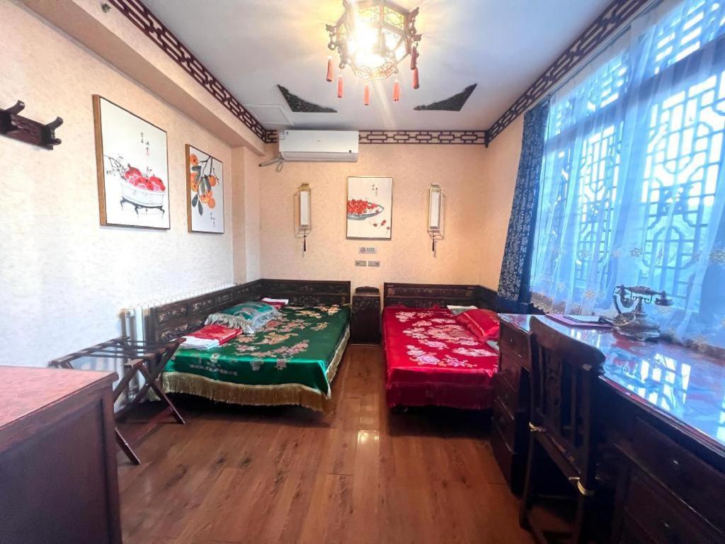 Hotel Double Happiness Courtyard 4*