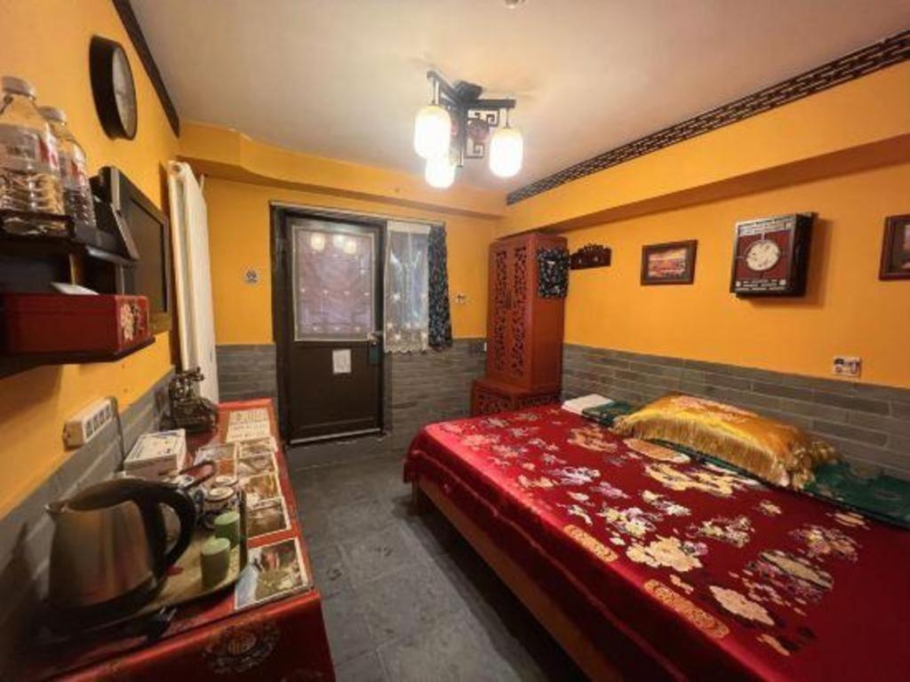 Hotel Double Happiness Courtyard 4*